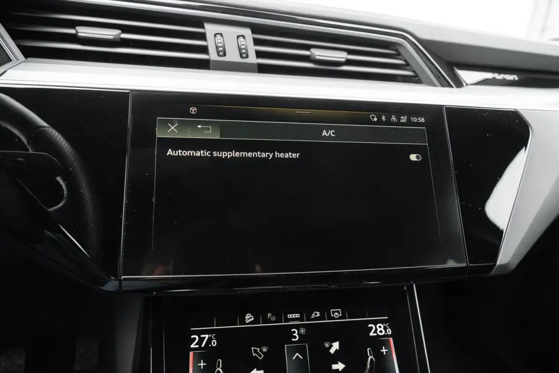 AUDI E-TRON S
