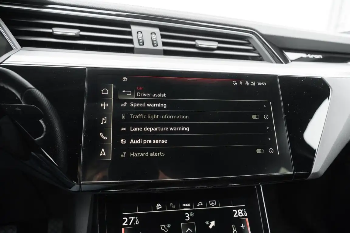 AUDI E-TRON S