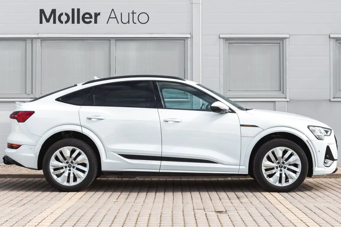 AUDI E-TRON S