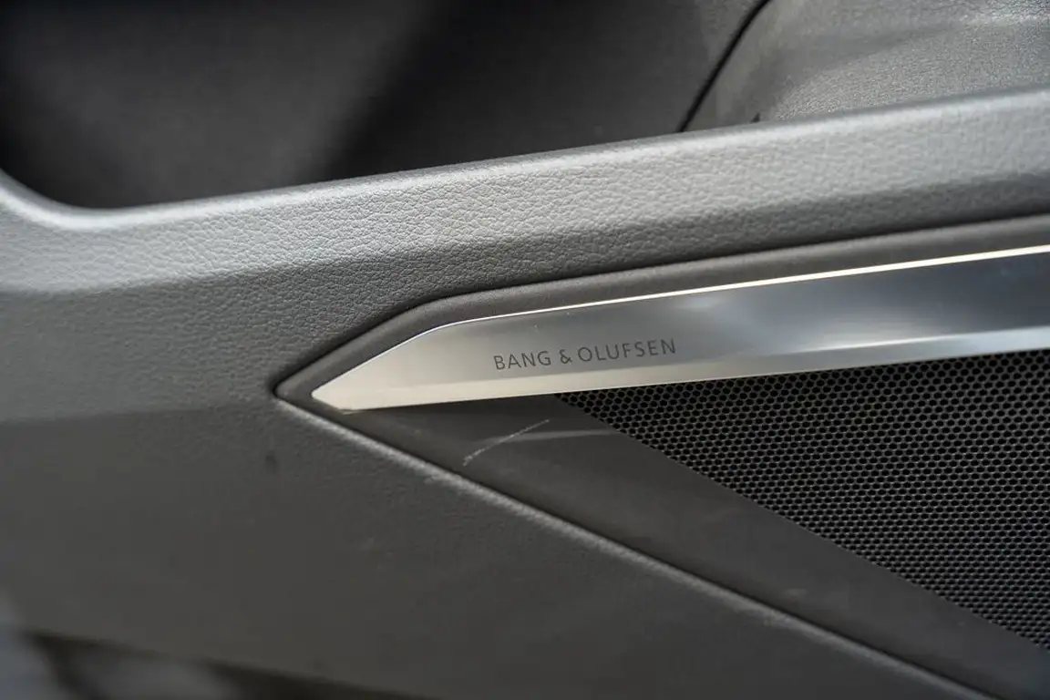AUDI E-TRON S
