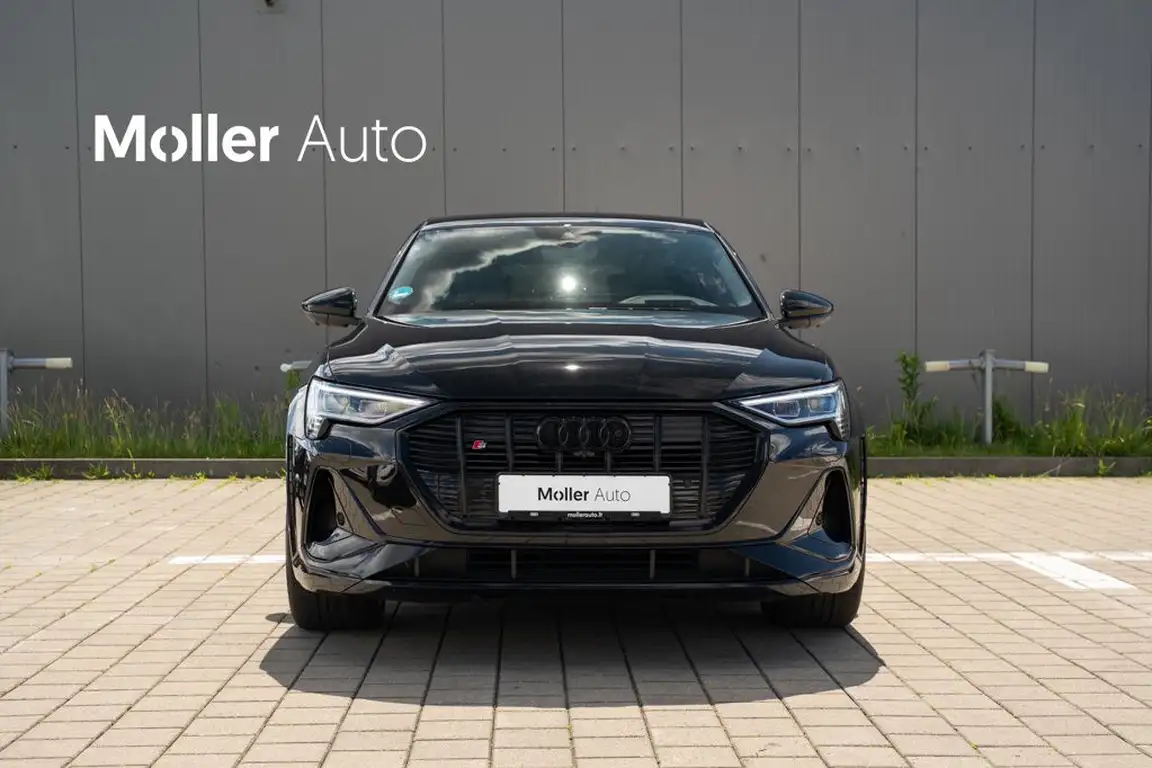 AUDI E-TRON S