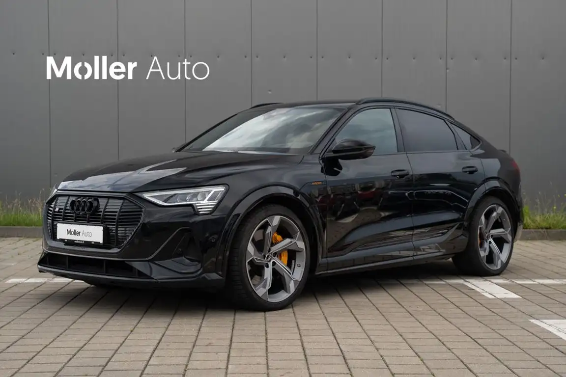 AUDI E-TRON S
