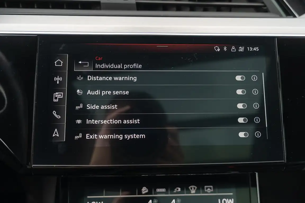 AUDI E-TRON S