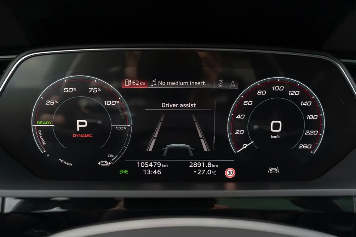 AUDI E-TRON S