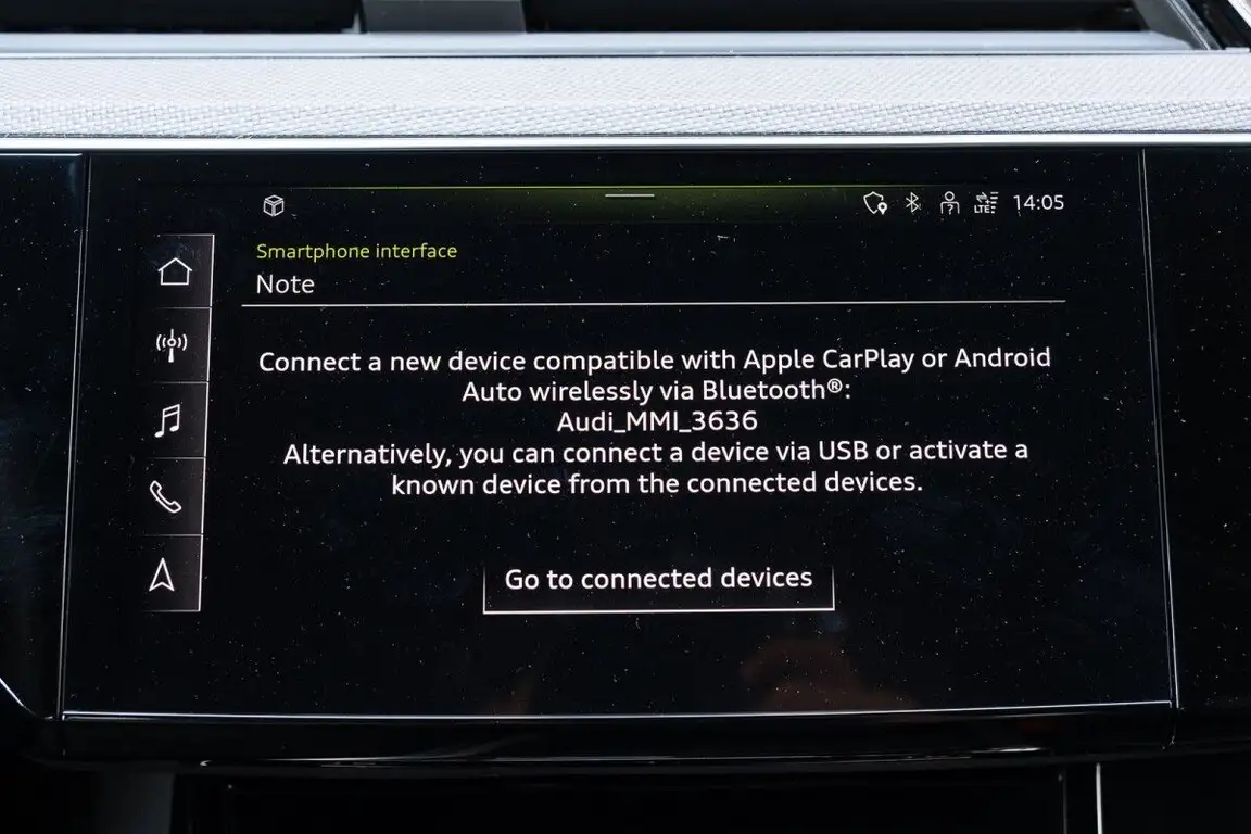AUDI E-TRON