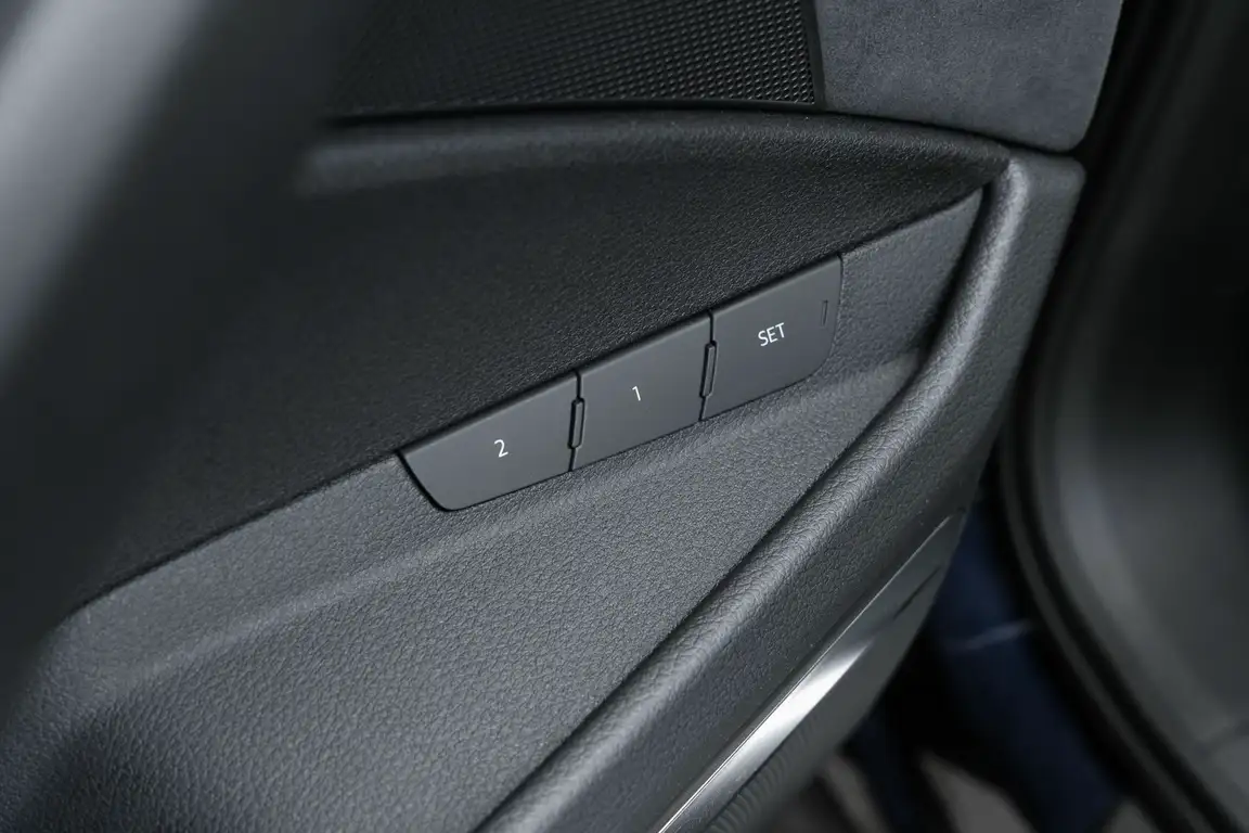 AUDI E-TRON SPORTBACK