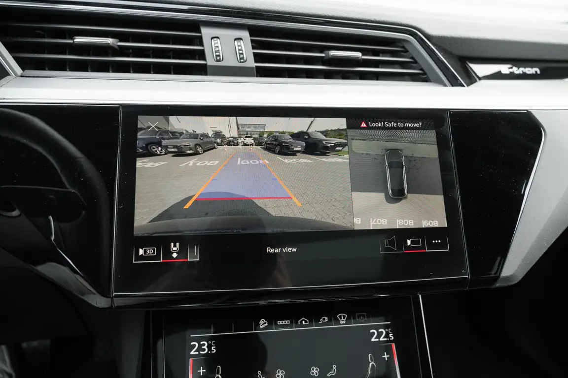 AUDI E-TRON SPORTBACK