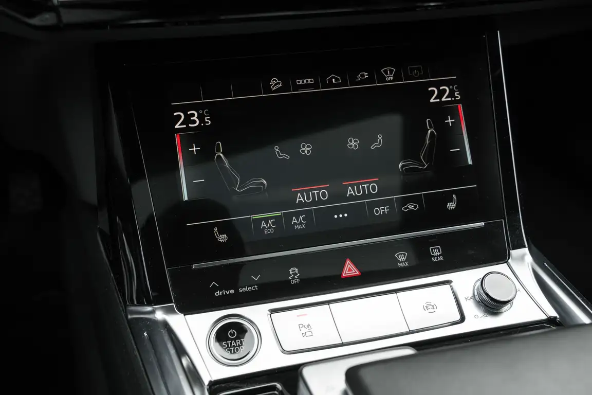 AUDI E-TRON SPORTBACK