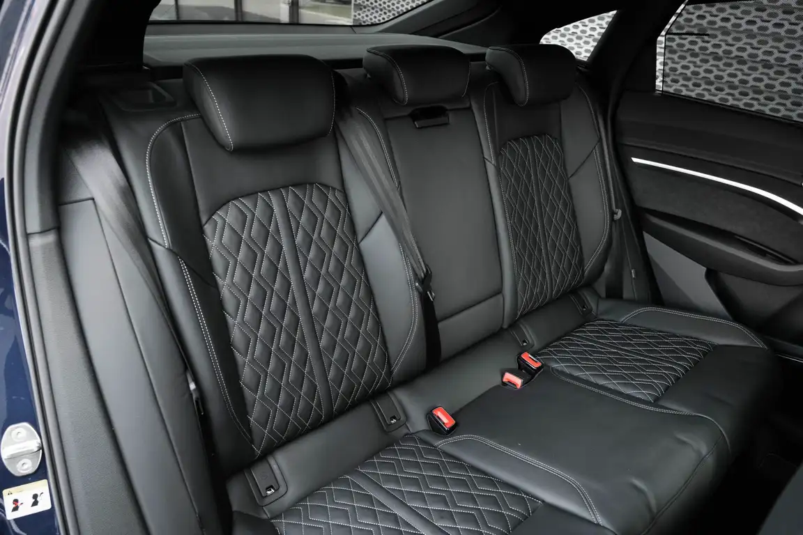 AUDI E-TRON SPORTBACK