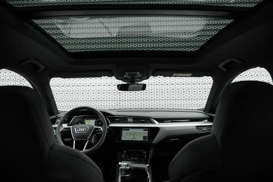 AUDI E-TRON SPORTBACK