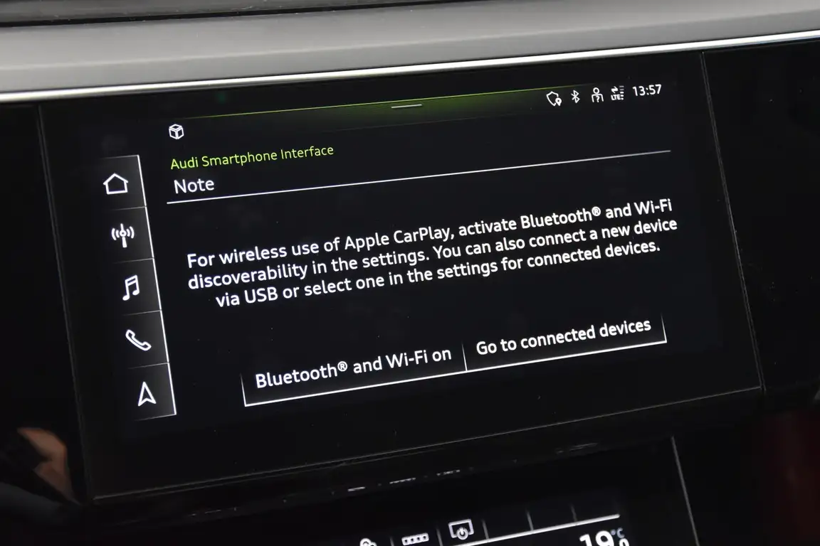 AUDI E-TRON