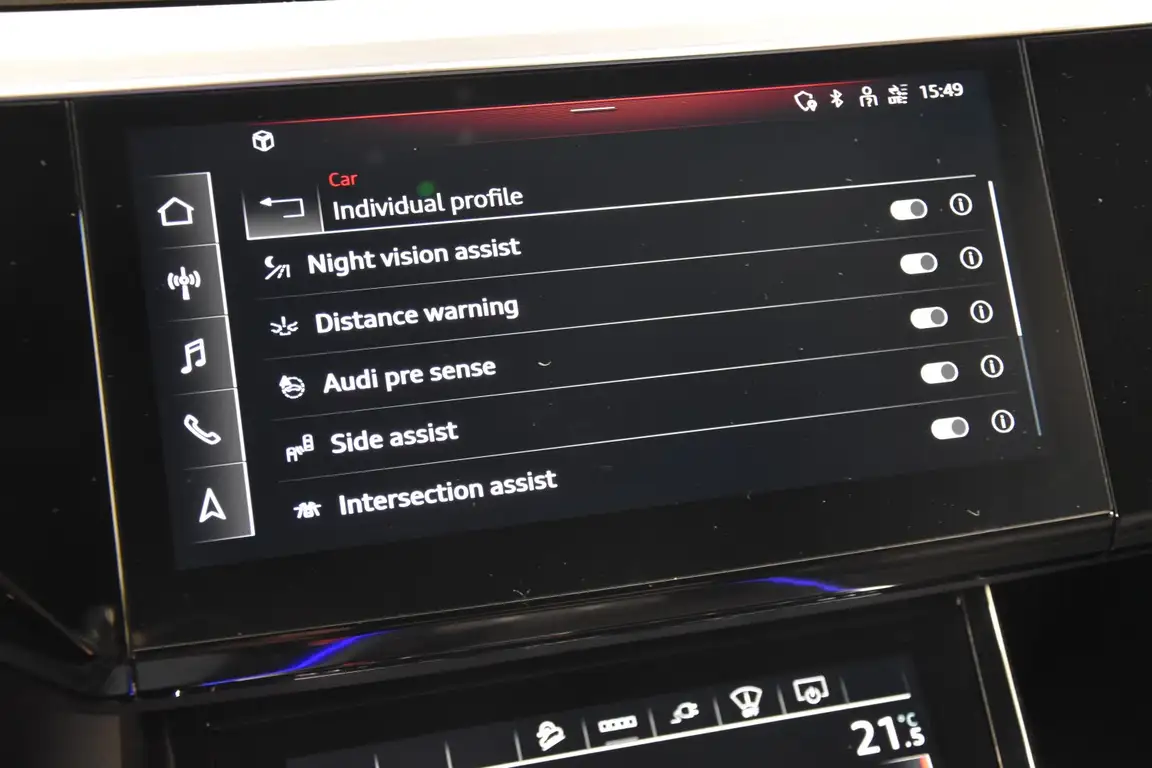 AUDI E-TRON