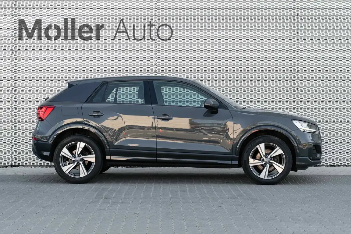 AUDI Q2