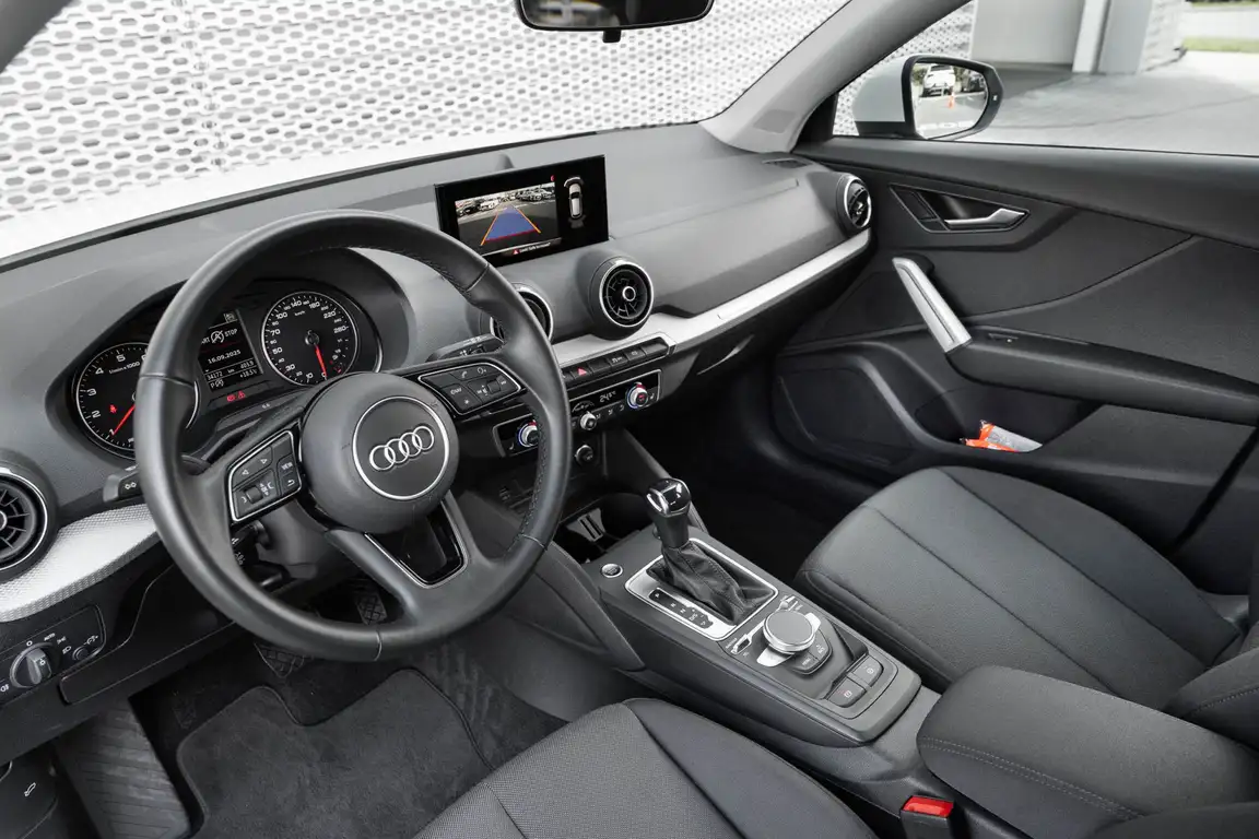 AUDI Q2