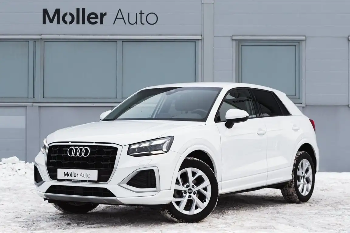 AUDI Q2