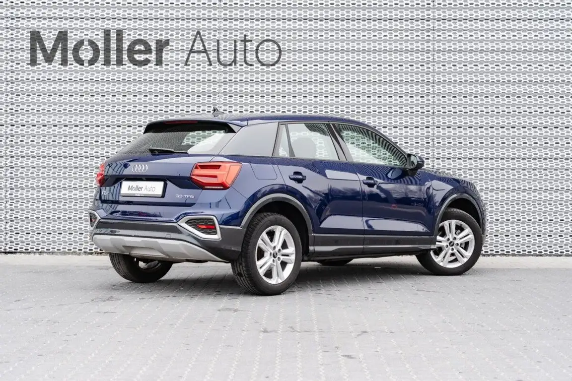 AUDI Q2