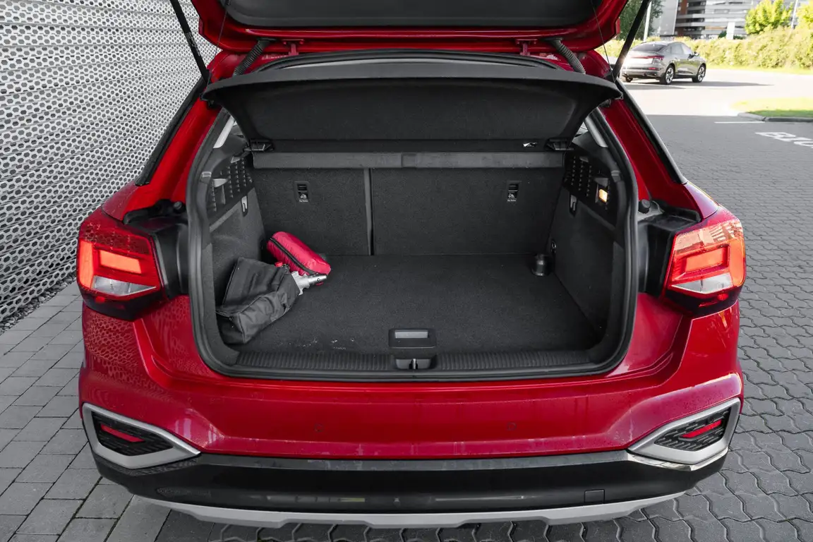 AUDI Q2