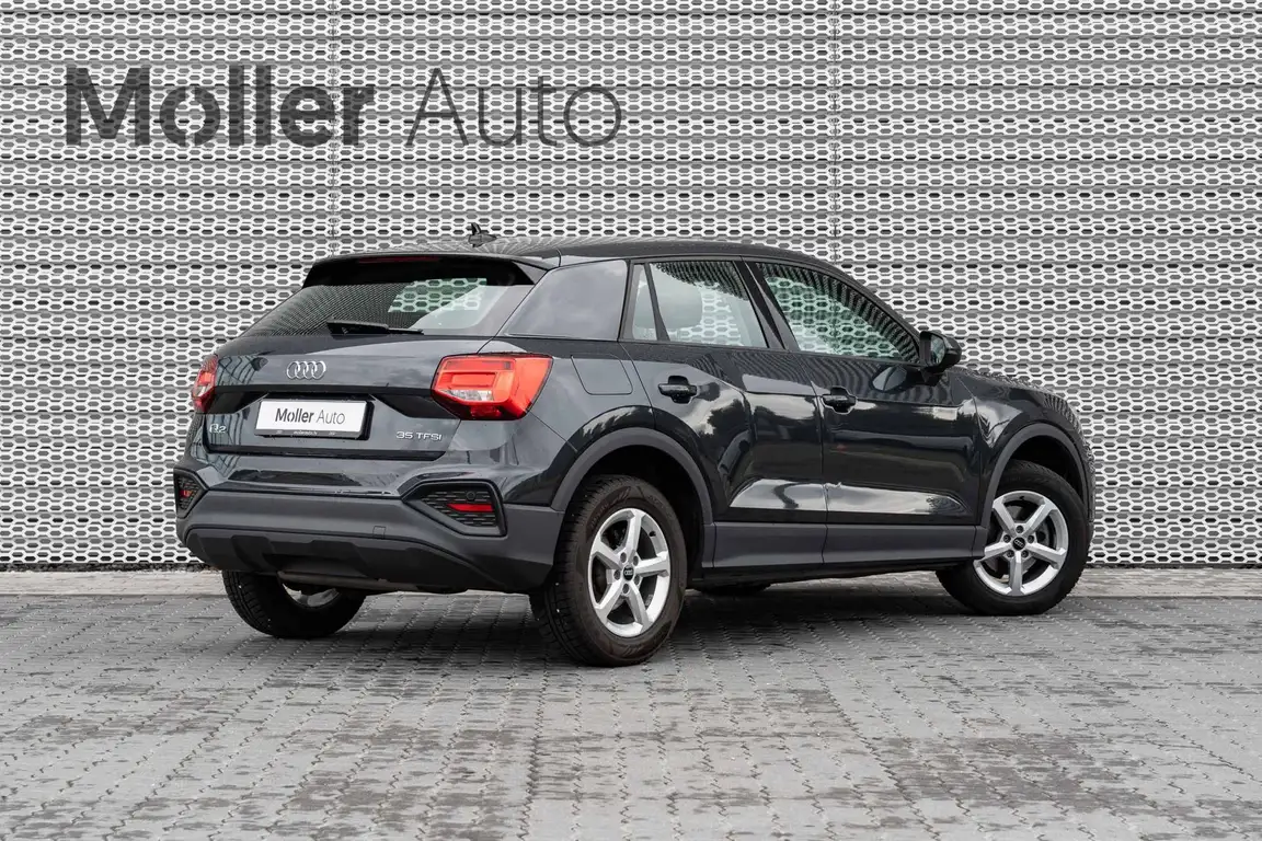 AUDI Q2