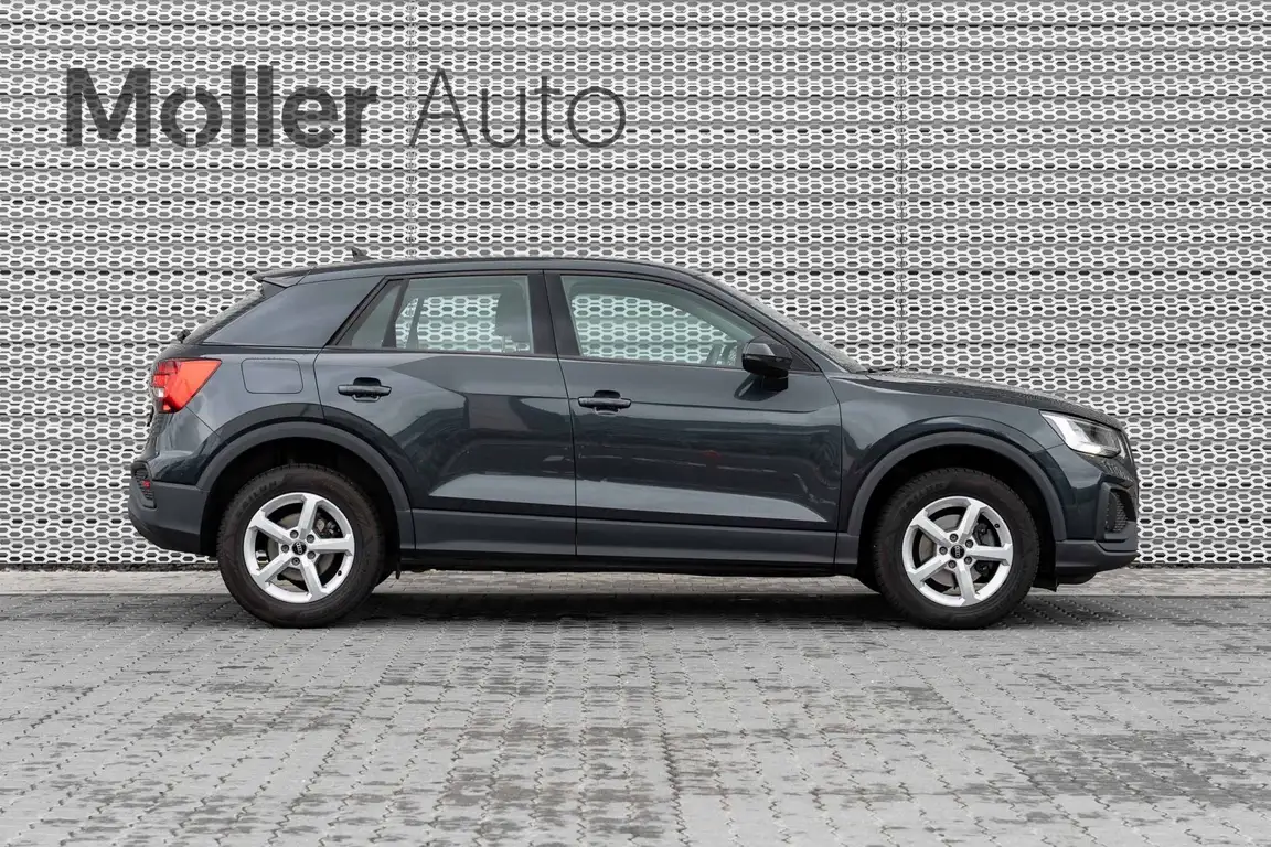 AUDI Q2