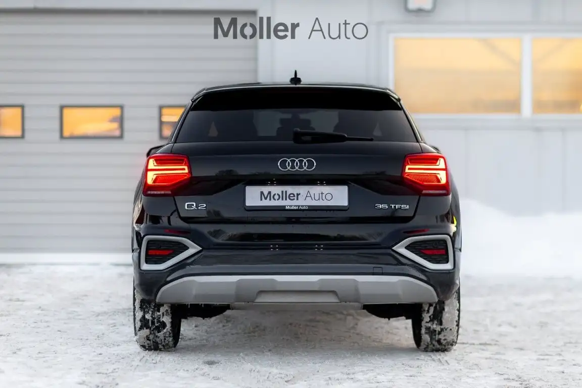 AUDI Q2