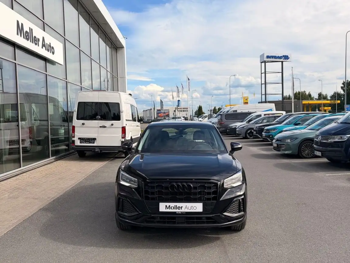 AUDI Q2