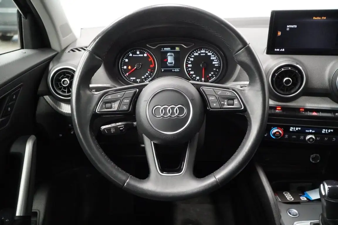 AUDI Q2