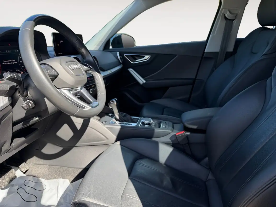 AUDI Q2