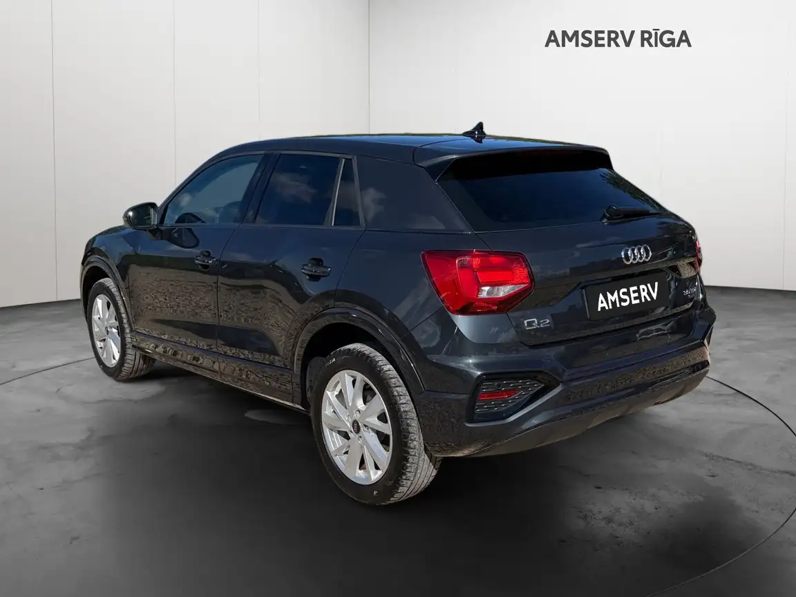 AUDI Q2