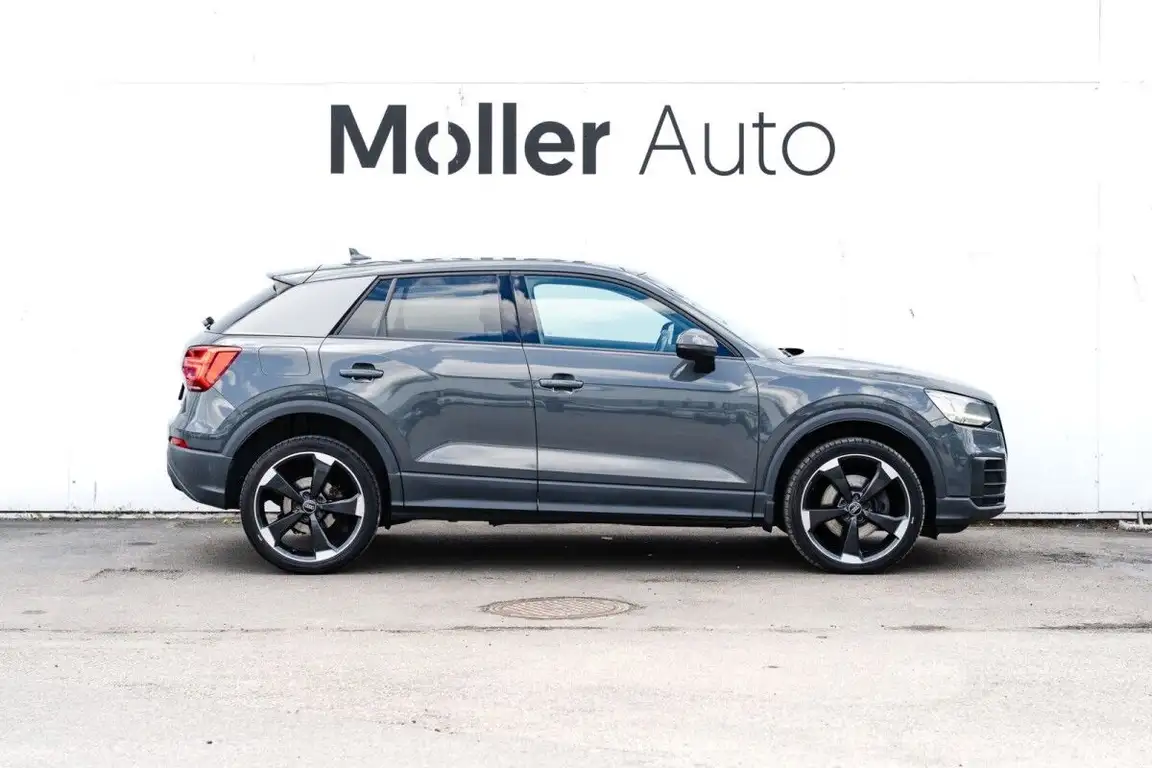 AUDI Q2