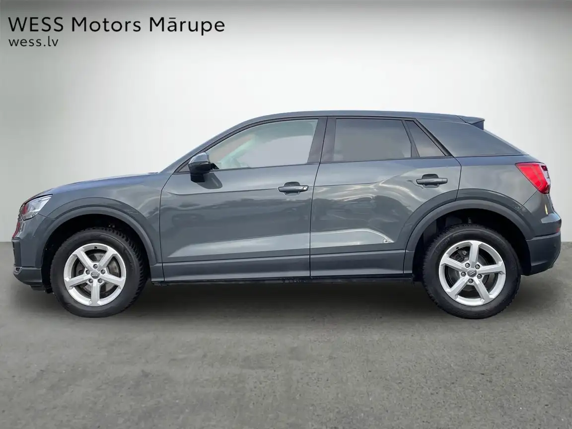 AUDI Q2