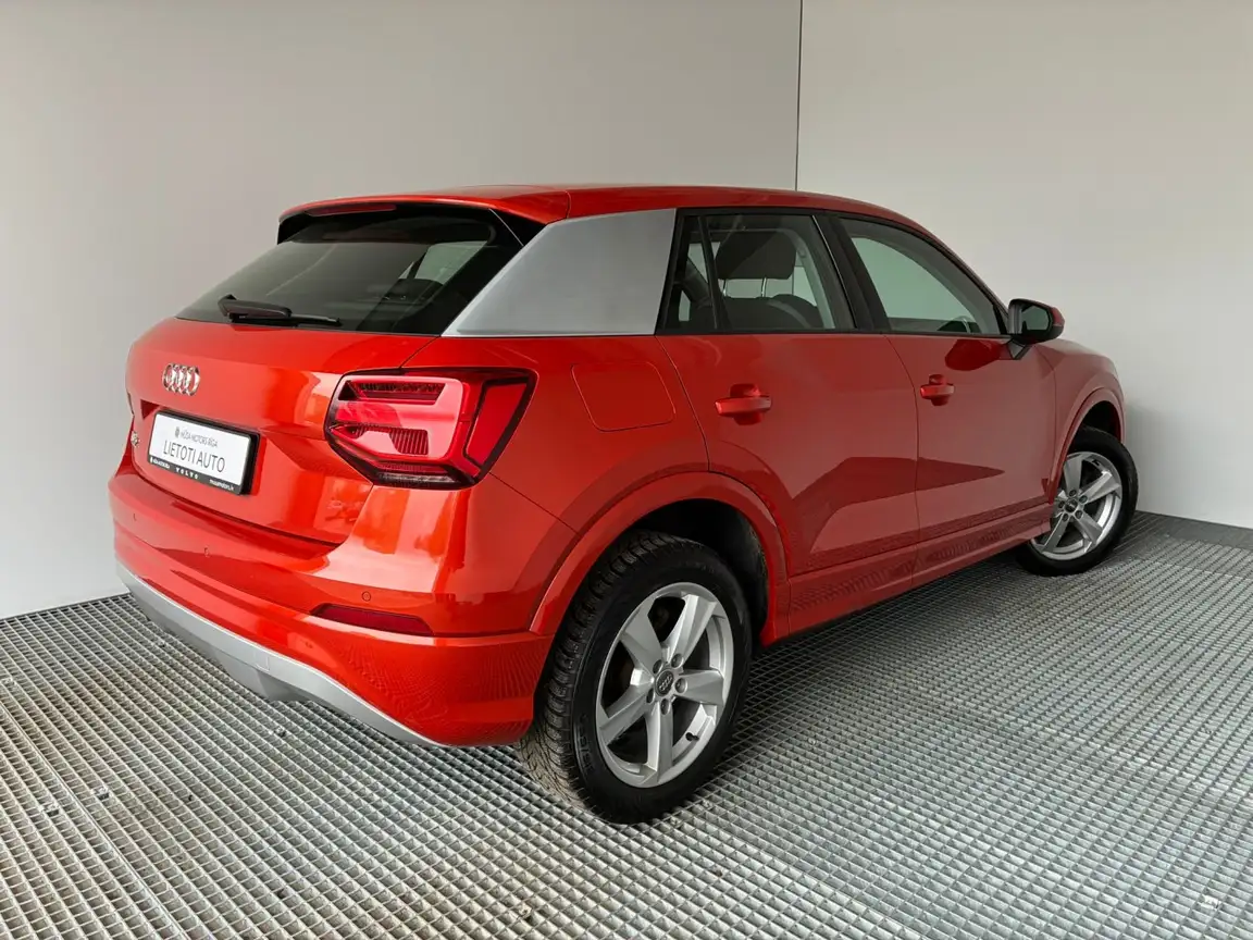 AUDI Q2