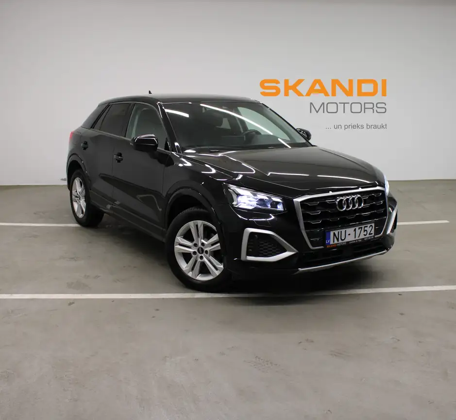 AUDI Q2