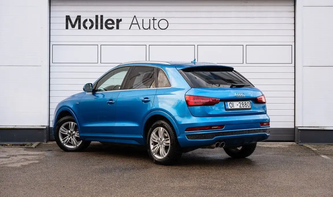 AUDI Q3