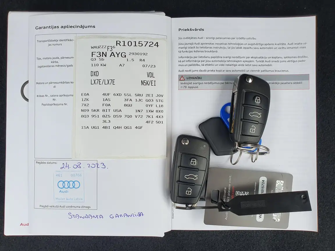 AUDI Q3