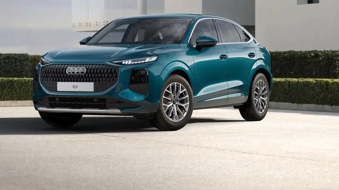 AUDI Q3