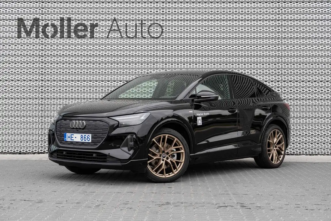 AUDI Q4 E-TRON
