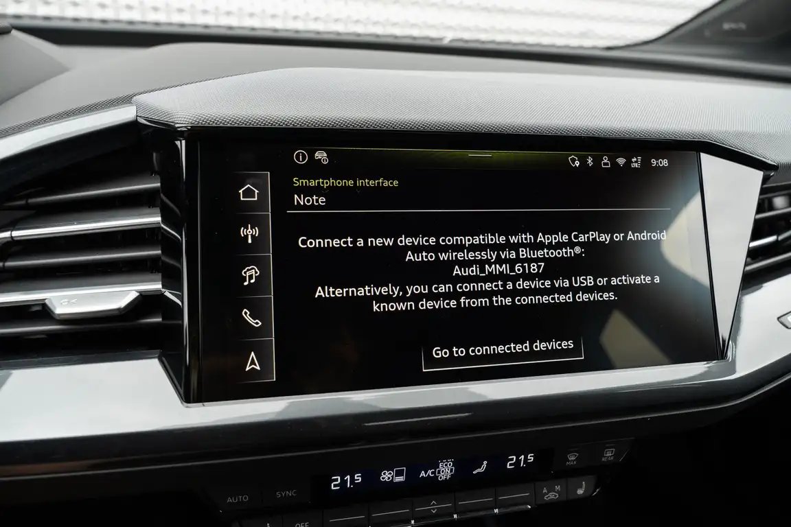 AUDI Q4 E-TRON