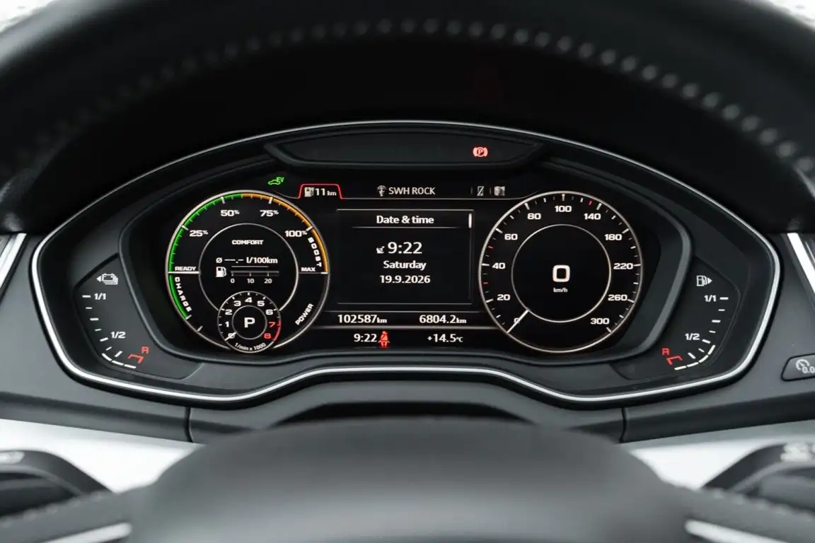 AUDI Q5