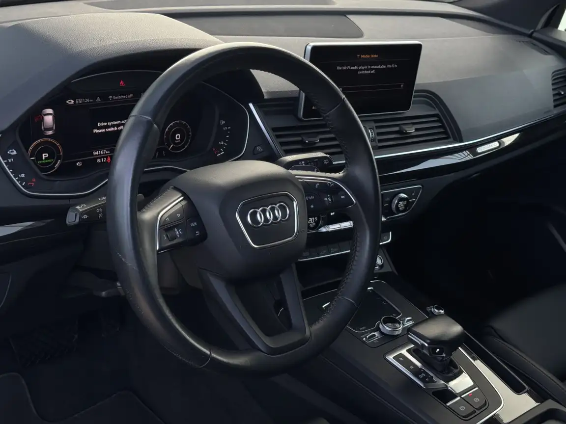 AUDI Q5