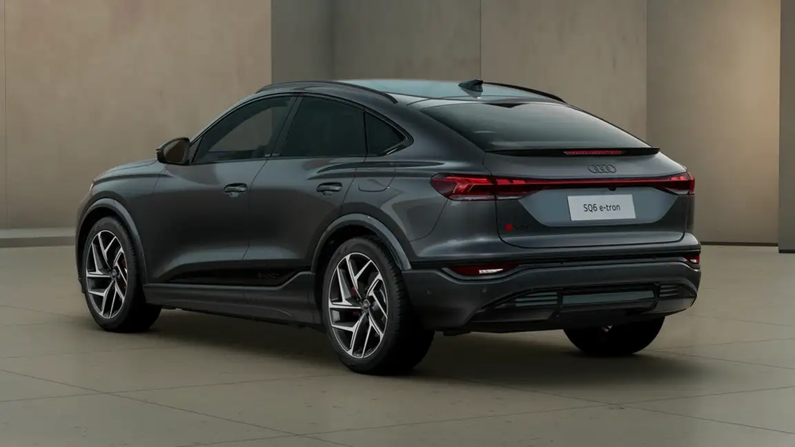 AUDI E-TRON