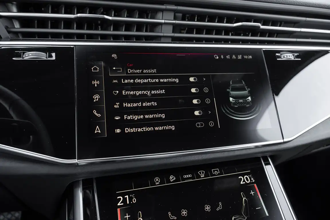 AUDI Q7
