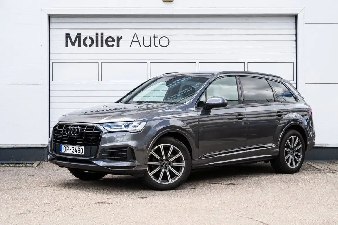 AUDI Q7