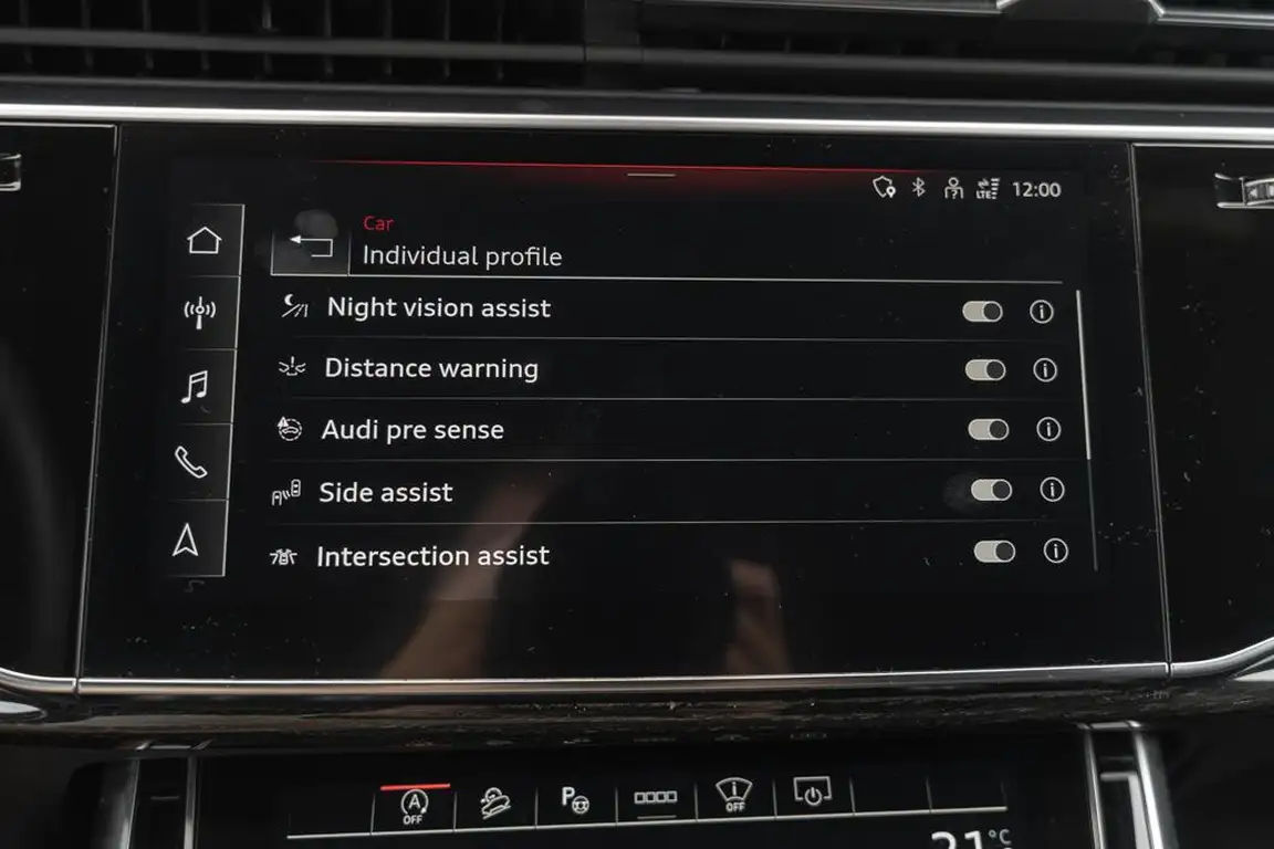 AUDI Q7