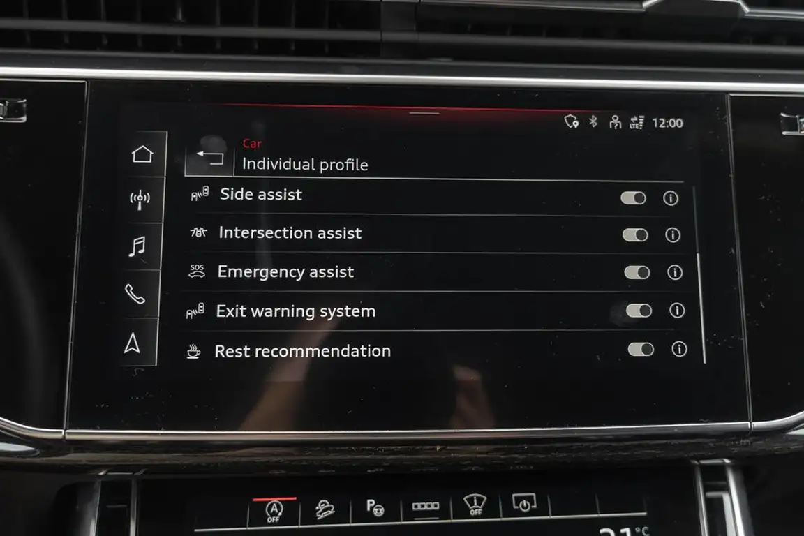 AUDI Q7