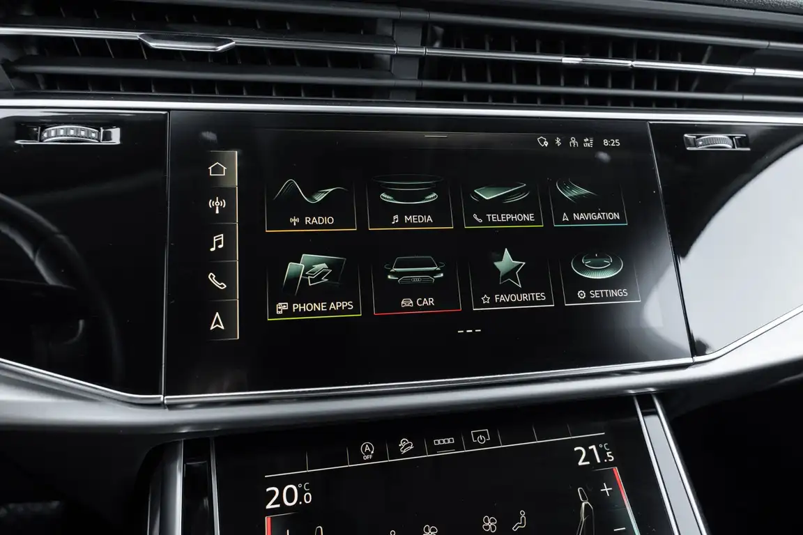 AUDI Q7