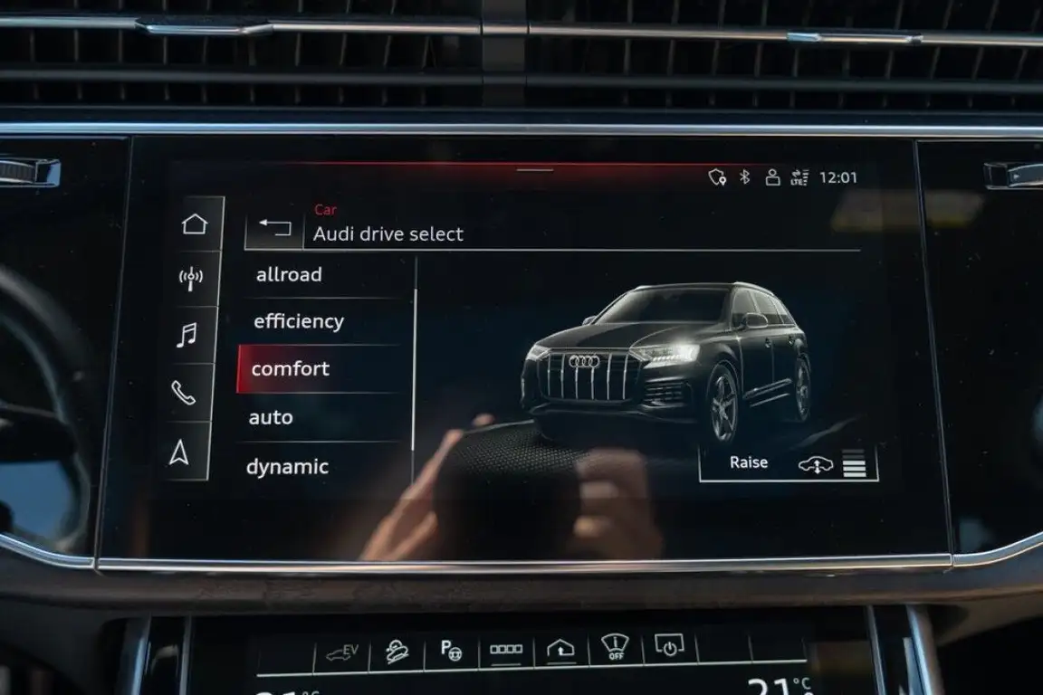 AUDI Q7