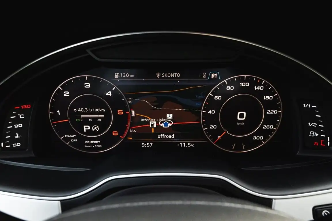 AUDI Q7