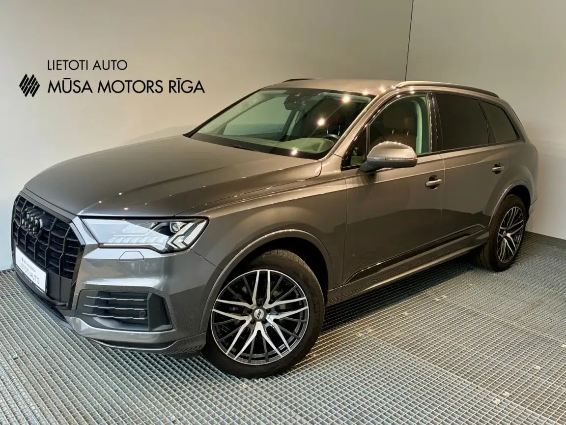 AUDI Q7