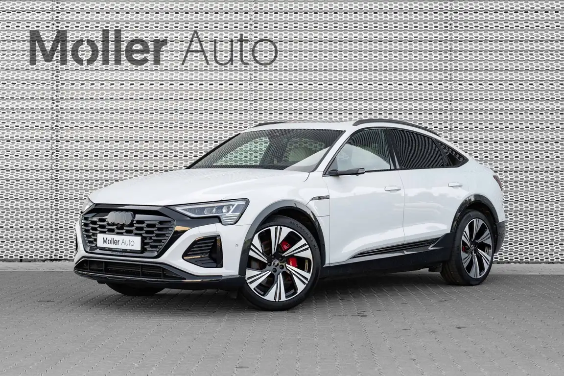 AUDI Q8 E-TRON
