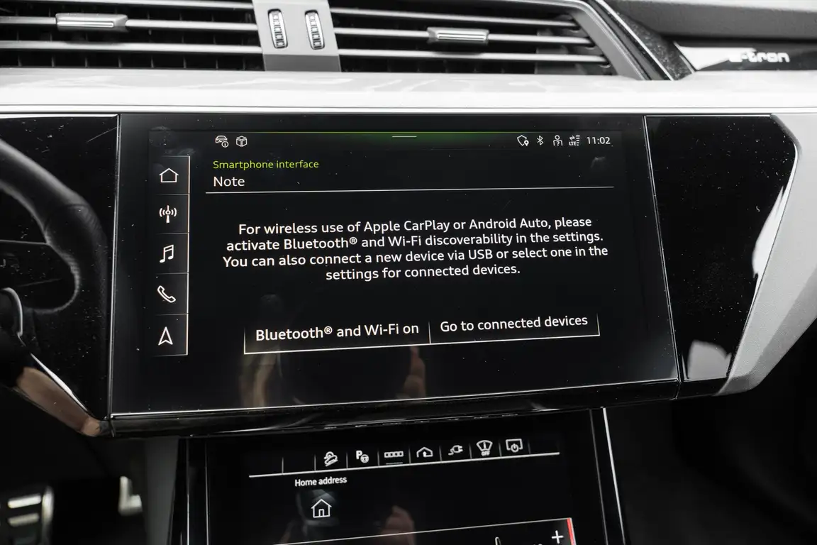 AUDI Q8 E-TRON